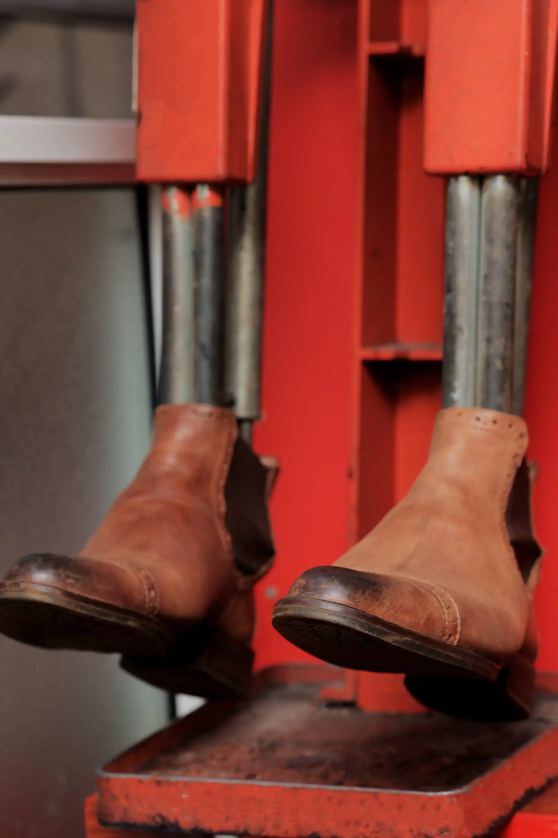 Shoe repair work 5